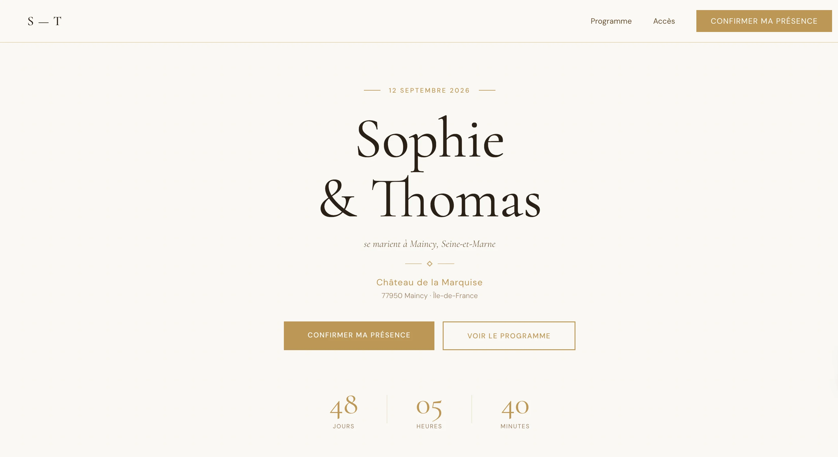 Aperçu du template de site de mariage thème élégant crème et or - Exemple de Sophie et Thomas
